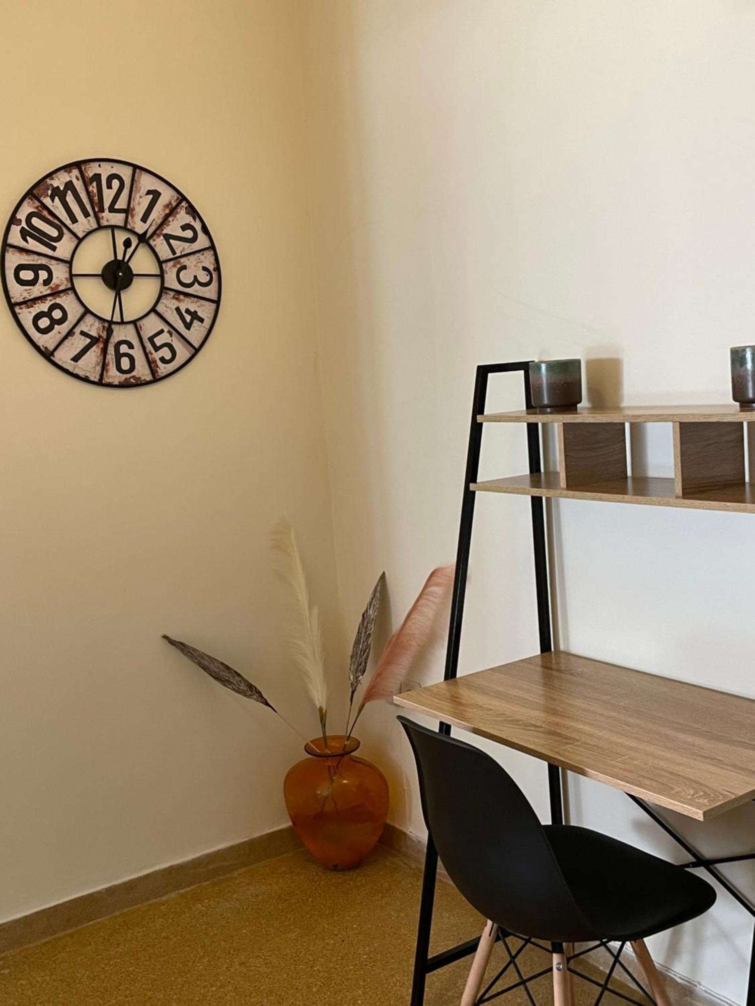 Spacious Apartment Near Panormou Metro Атина Екстериор снимка
